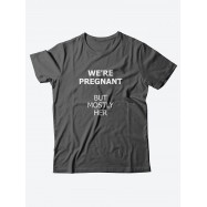 Мужская футболка с забавным принтом и смешной надписью We're pregnant/для мужчины