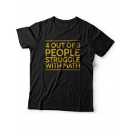 Мужская футболка с прикольным принтом "4 out of 3 people struggle with math"